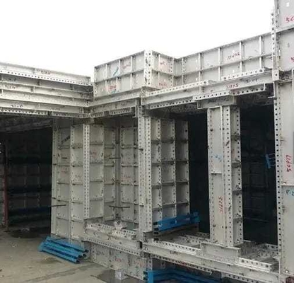 0.8mm-2.0mm πάχος SHENGXIN Προφίλ αλουμινίου για εξατομικευμένη φόρμα πλακών σκυροδέματος