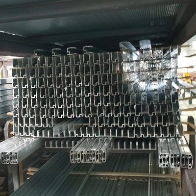 Αλουμίνιο με σχήμα U Extrusion C Channel Track Profiles Custom Polishing για το ντους