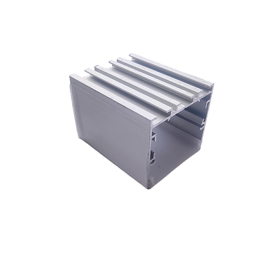 Στρίψιμο τρύπησης CNC Custom Aluminium Extrusion για προφίλ LED πληρούν το πρότυπο GB