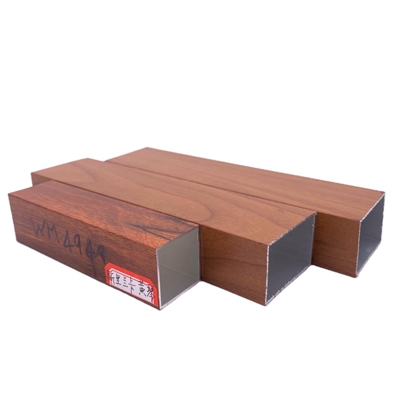 Αλουμινίου χρώματος Madera Tubo de Aluminio Grade 6000 Series Προφίλ αλουμινίου για παράθυρο